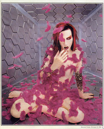 Marilyn Manson - Feathers